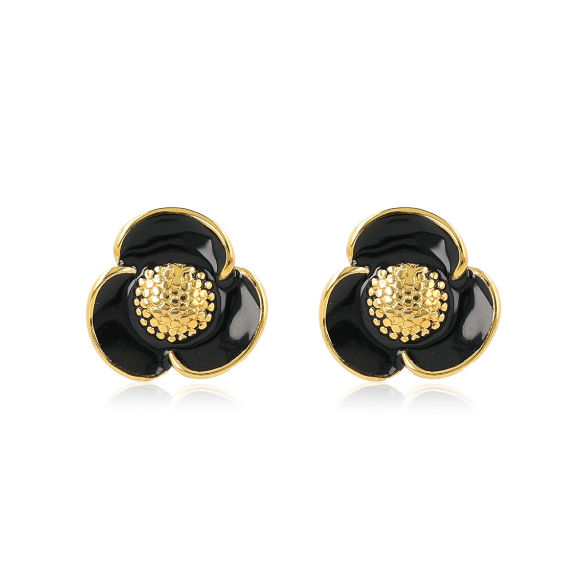 Stijlvolle zwarte bloem oorstekers - My Bendel - My Bendel Stijlvolle zwarte bloem oorstekers - My Bendel - My Bendel