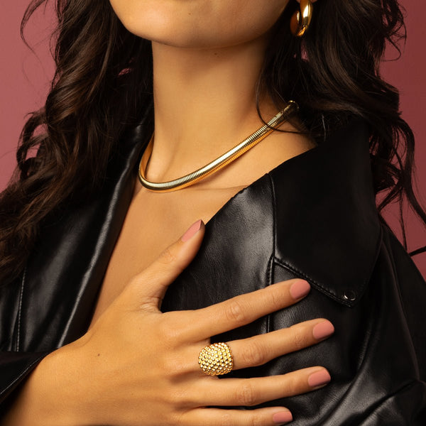 Statement Ring Goud – Bolletjes Design 15 mm - My Bendel Statement Ring Goud – Bolletjes Design 15 mm - My Bendel