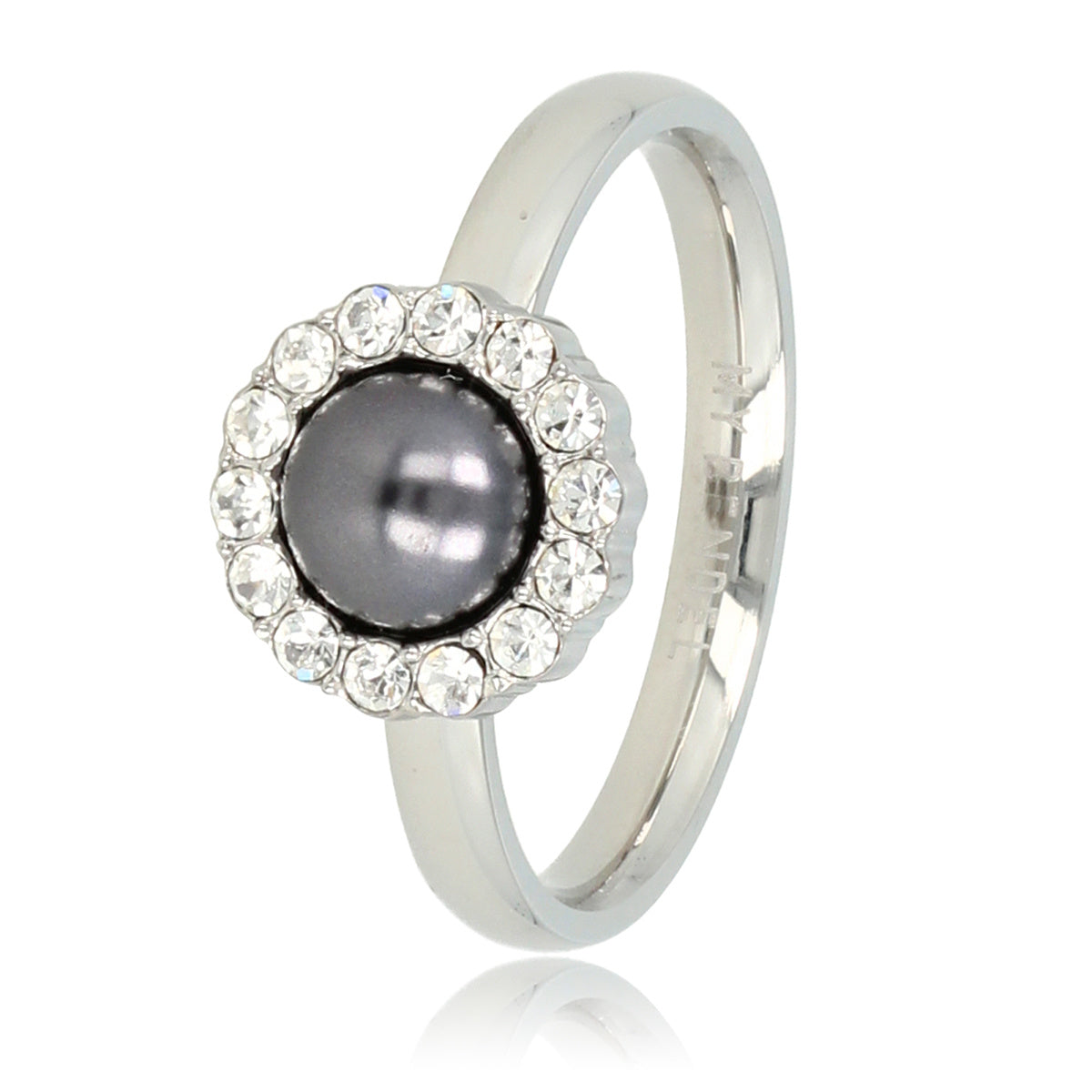 Zilveren ring - zwarte parel - zirkonia steentjes Zilveren ring - zwarte parel - zirkonia steentjes