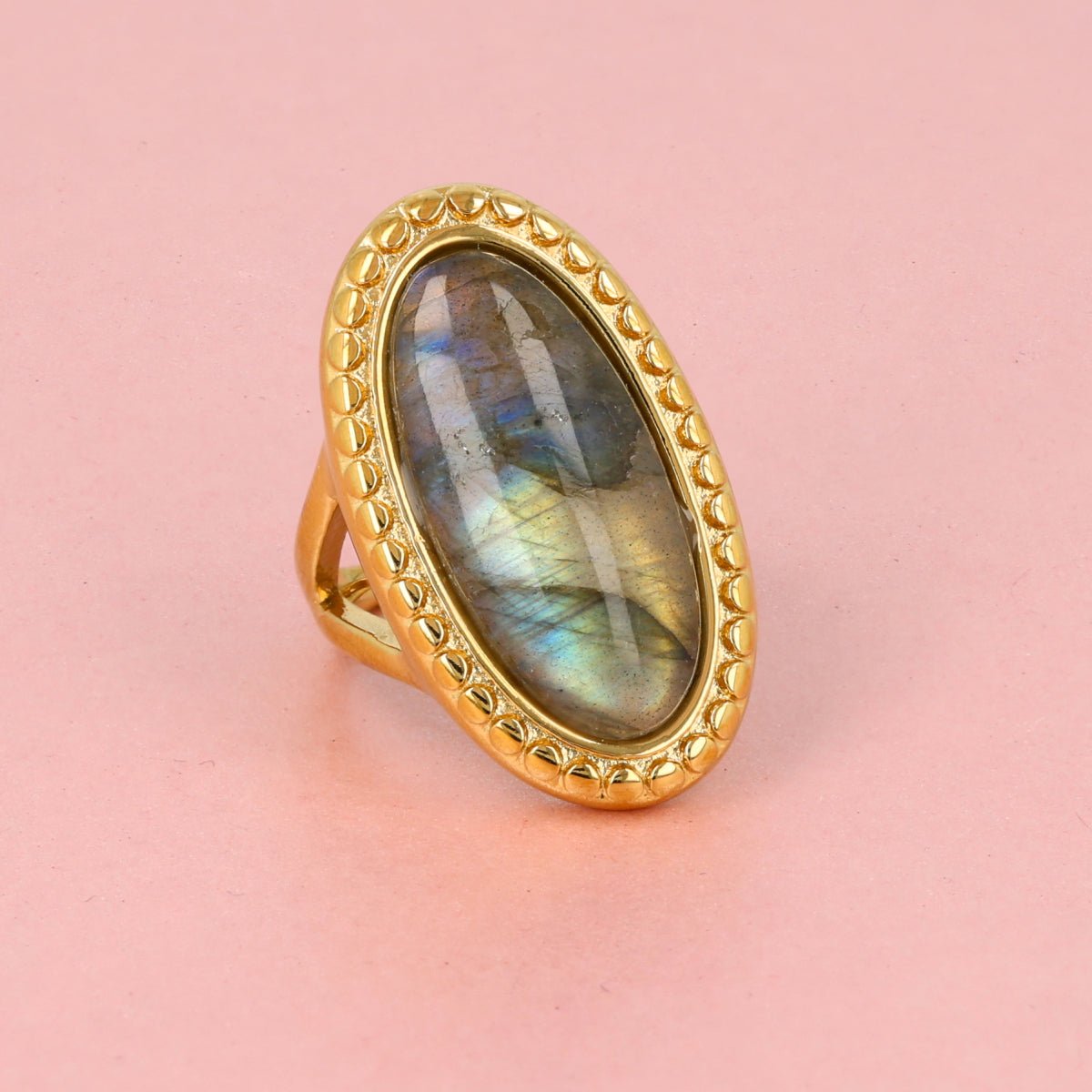 Statement ring met Labradorite - My Bendel - My Bendel