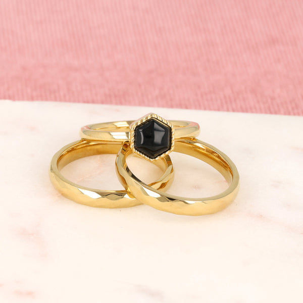 Gouden ringenset - 1x zwarte glassteen - 2x aanschuifring