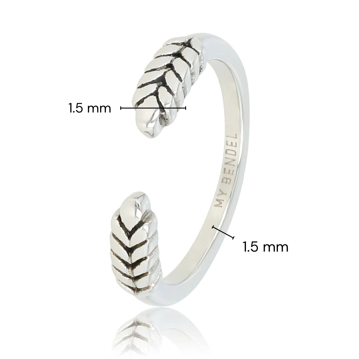 Open ring with leaf pattern - Does not discolor - 3.5 mm wide