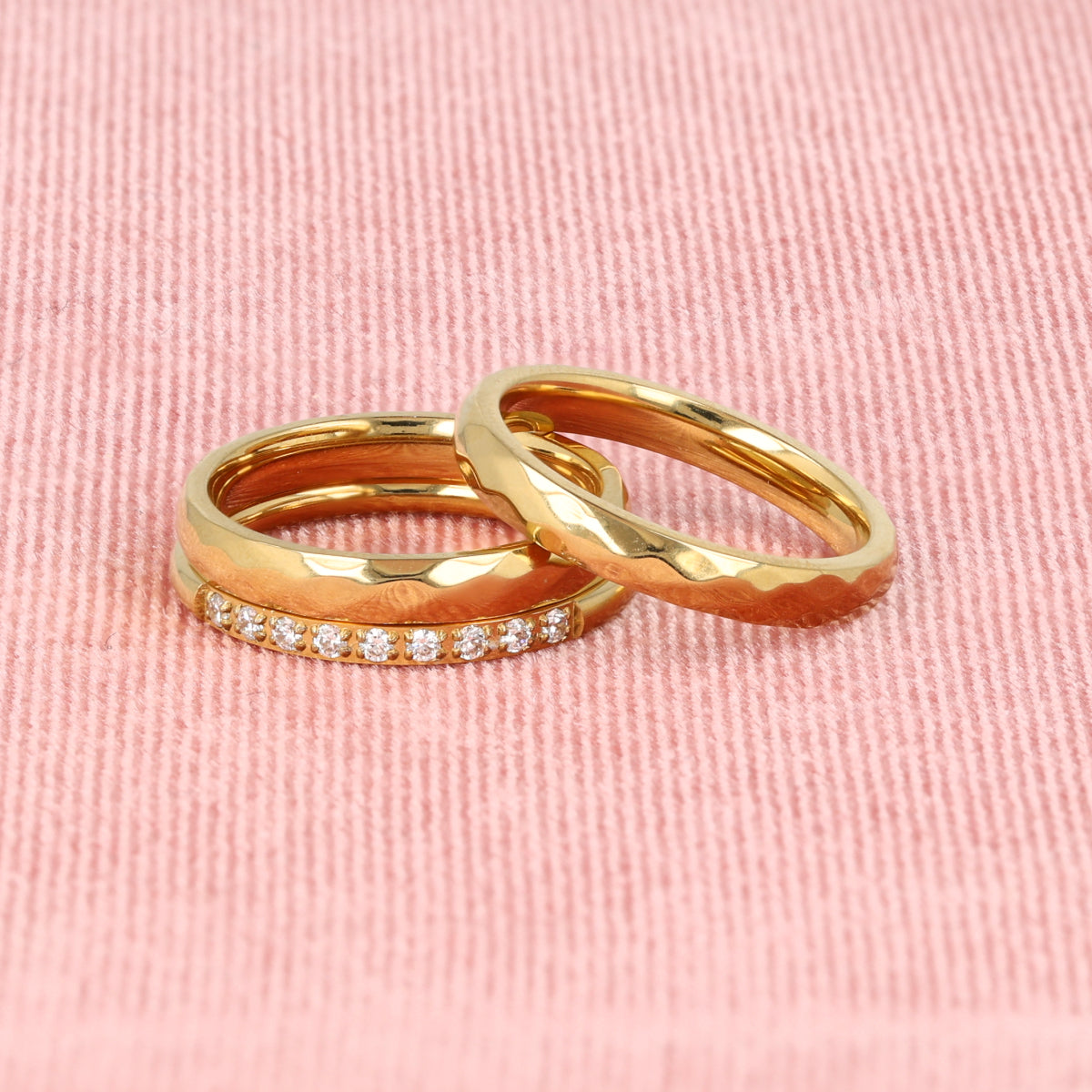 Ring set with zirconia