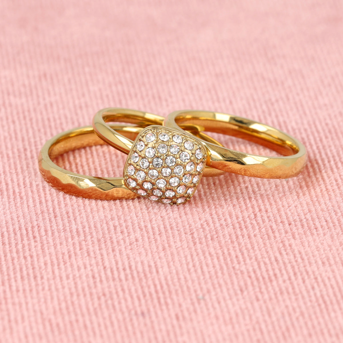 Gouden ringenset - 1x zirkonia steentjes - 1x aanschuifring