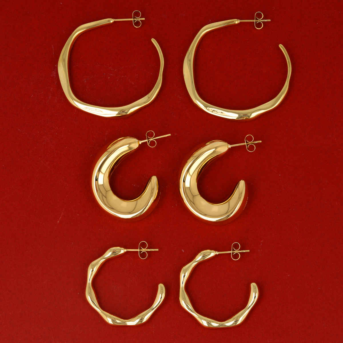 My Bendel goldene Ohrringe Edelstahl – elegante Ohrstecker