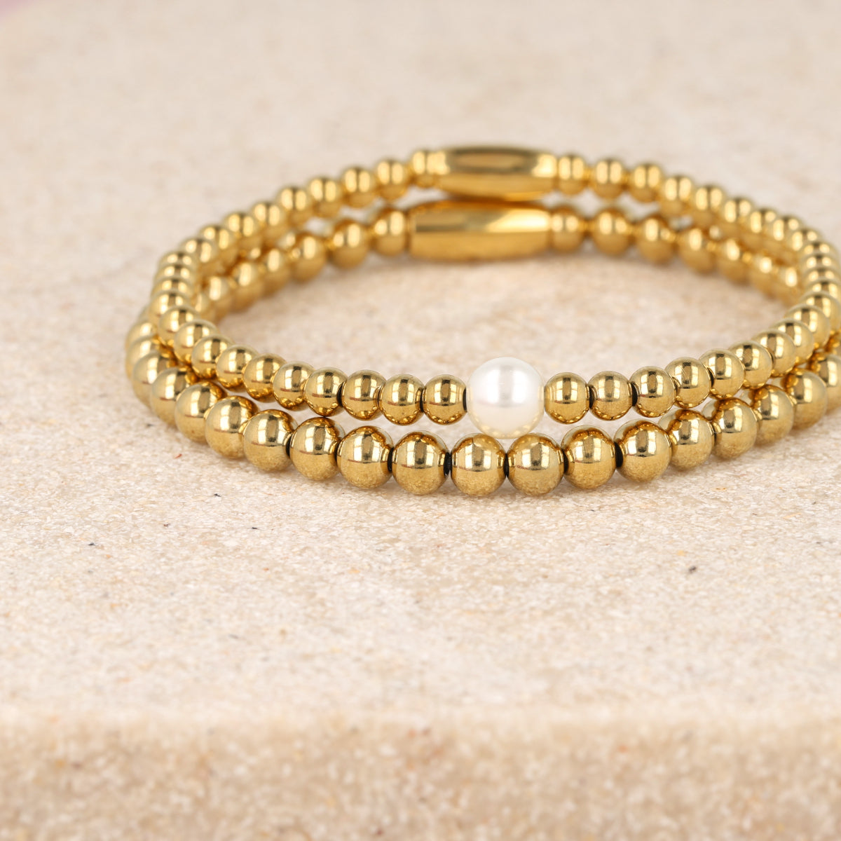 Armbandset mit weißer Perle