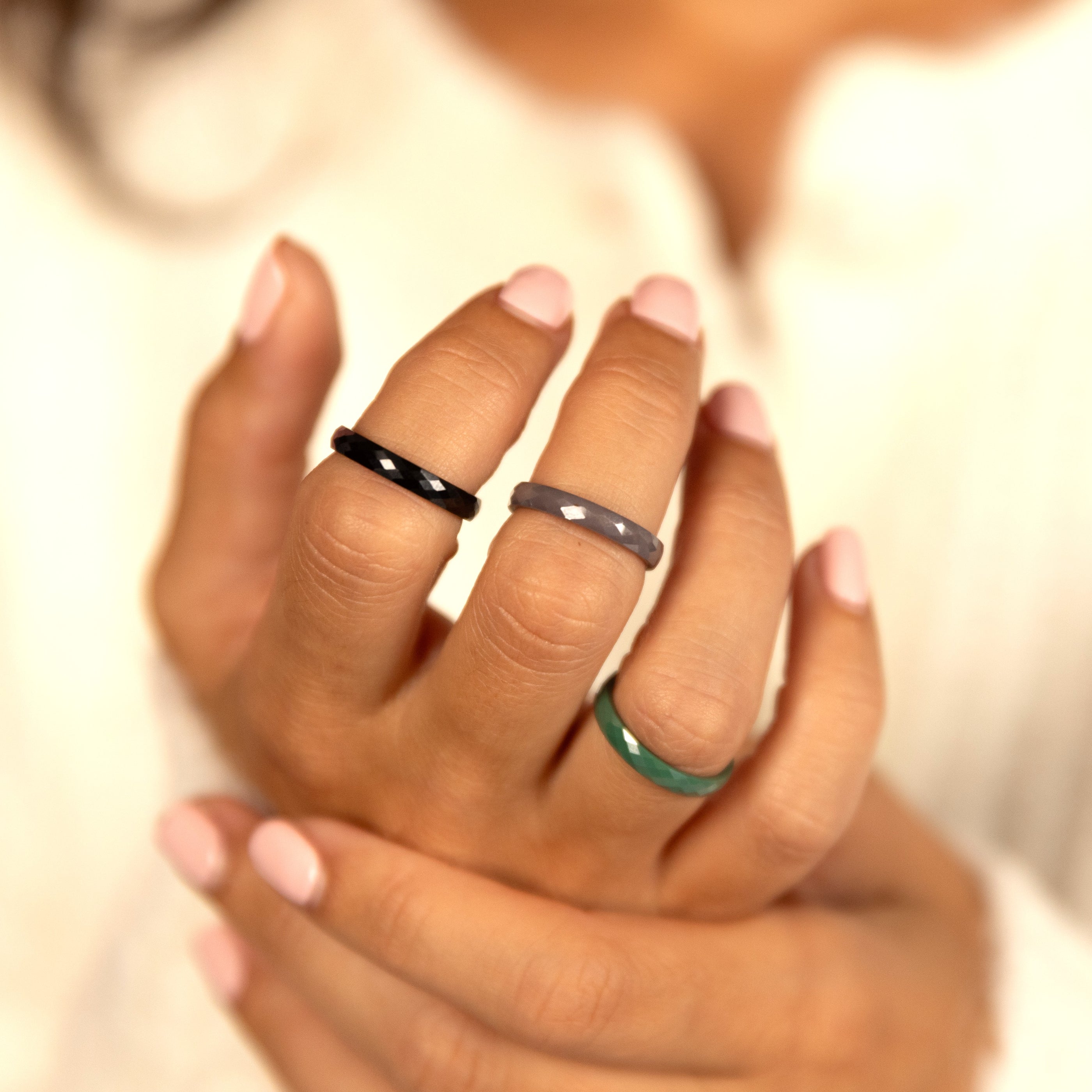 Keramieken ring 3mm - facet geslepen - grijs - hypoallergeen