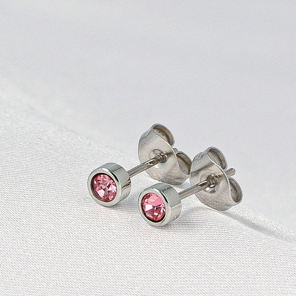 Roze Zirkonia Oorbellen: Stalen Elegantie in 4mm