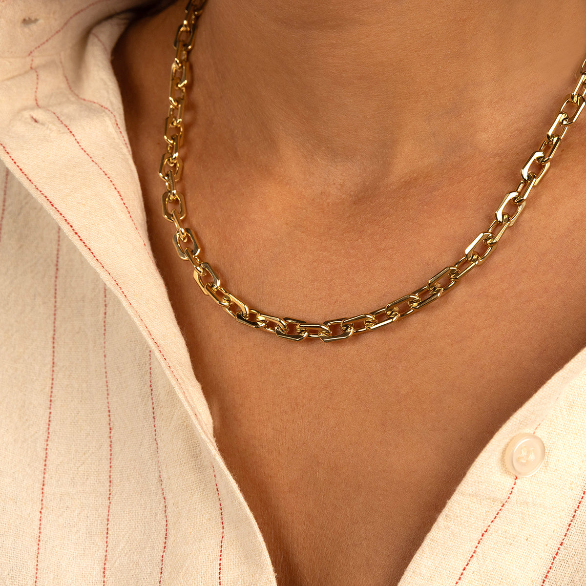 Schakelketting goud, minimalistisch, stijlvol en tijdloos