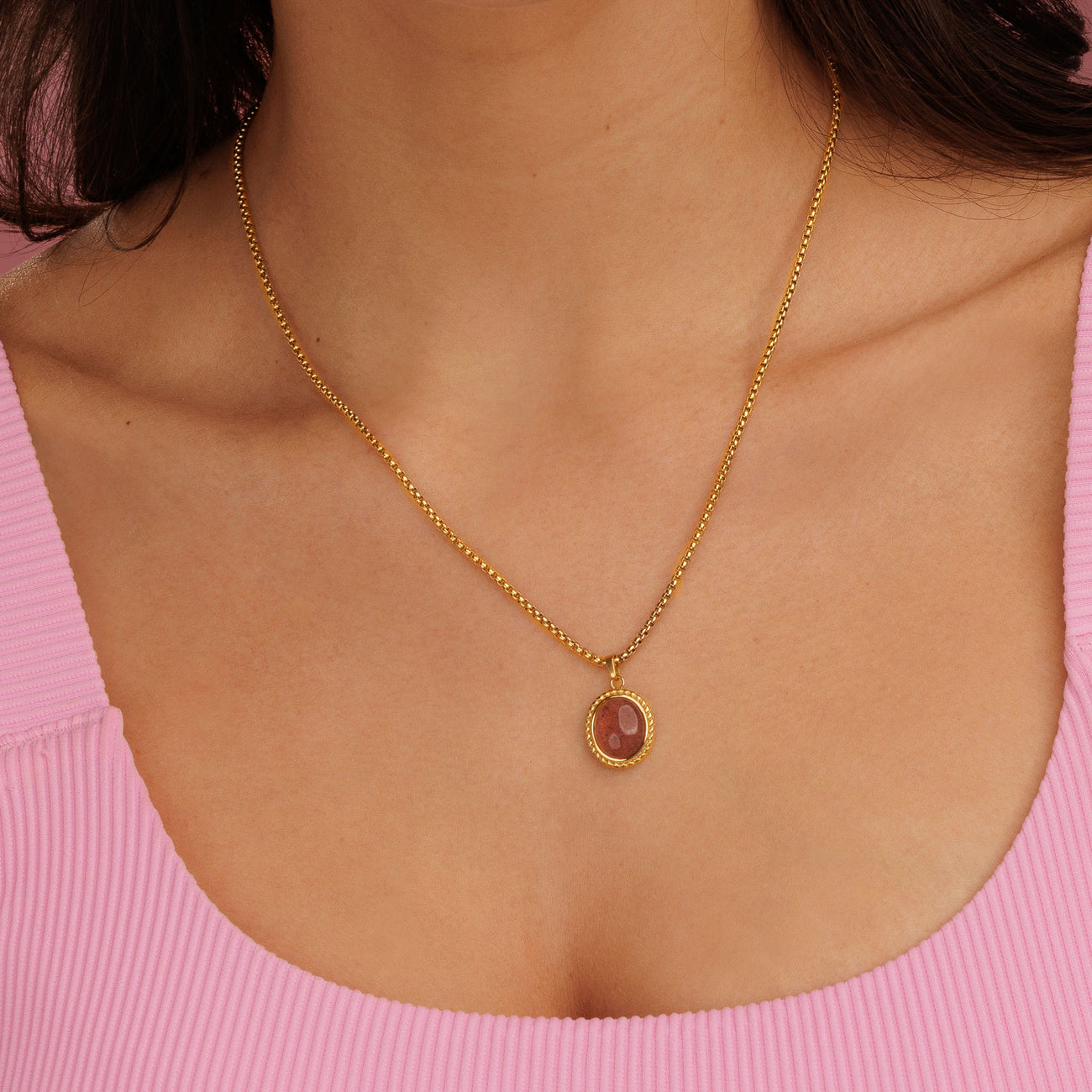 Vintage Ketting met Berry Quartz Hanger - Goudkleurig & Rood