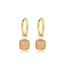 Gouden Oorring met Vierkante Hanger van Rose Quartz