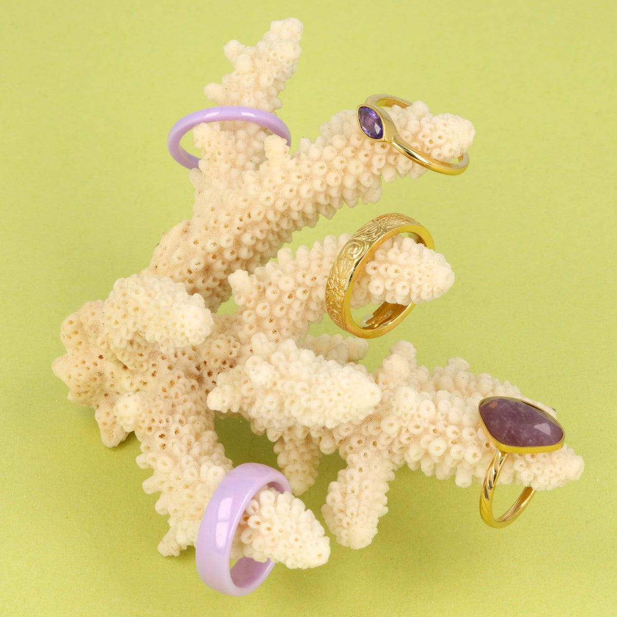 Gouden ring met bloemenmotief - Romantisch en stijlvol