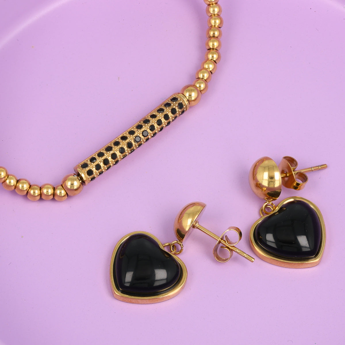 Heart-Shaped Stud Earrings • Onyx • Gold