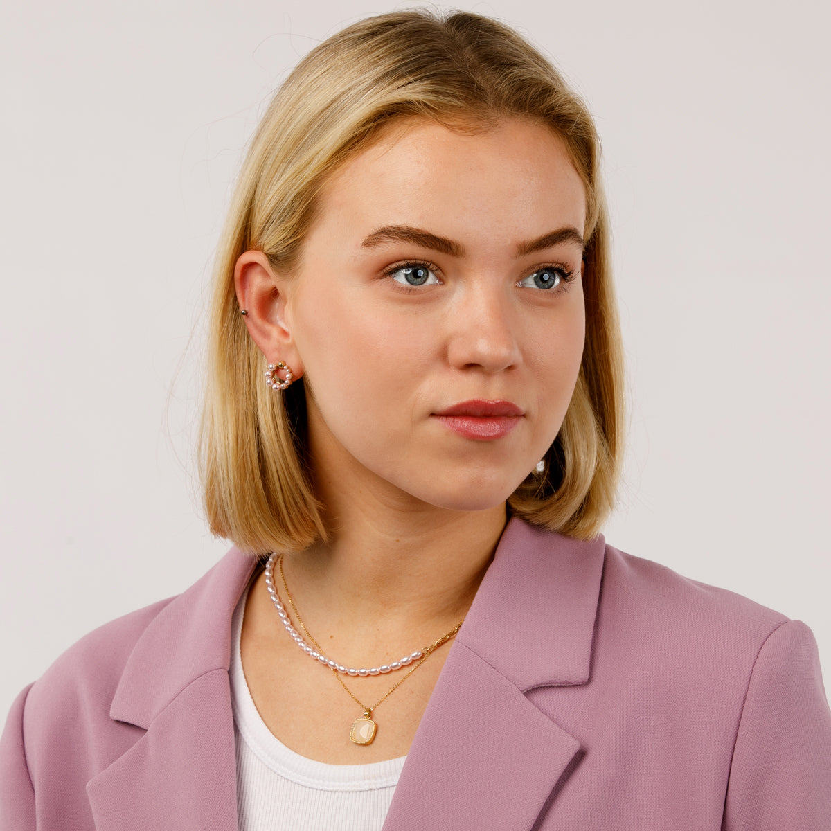 Gold Link Chain with Pink Pearls