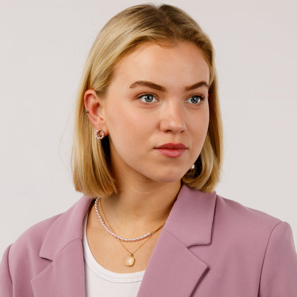 Gold Link Chain with Pink Pearls