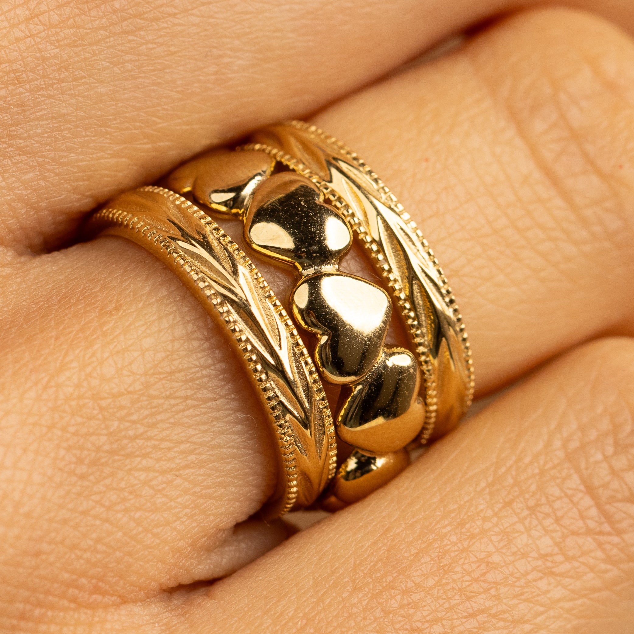 Gouden ringenset hartjes