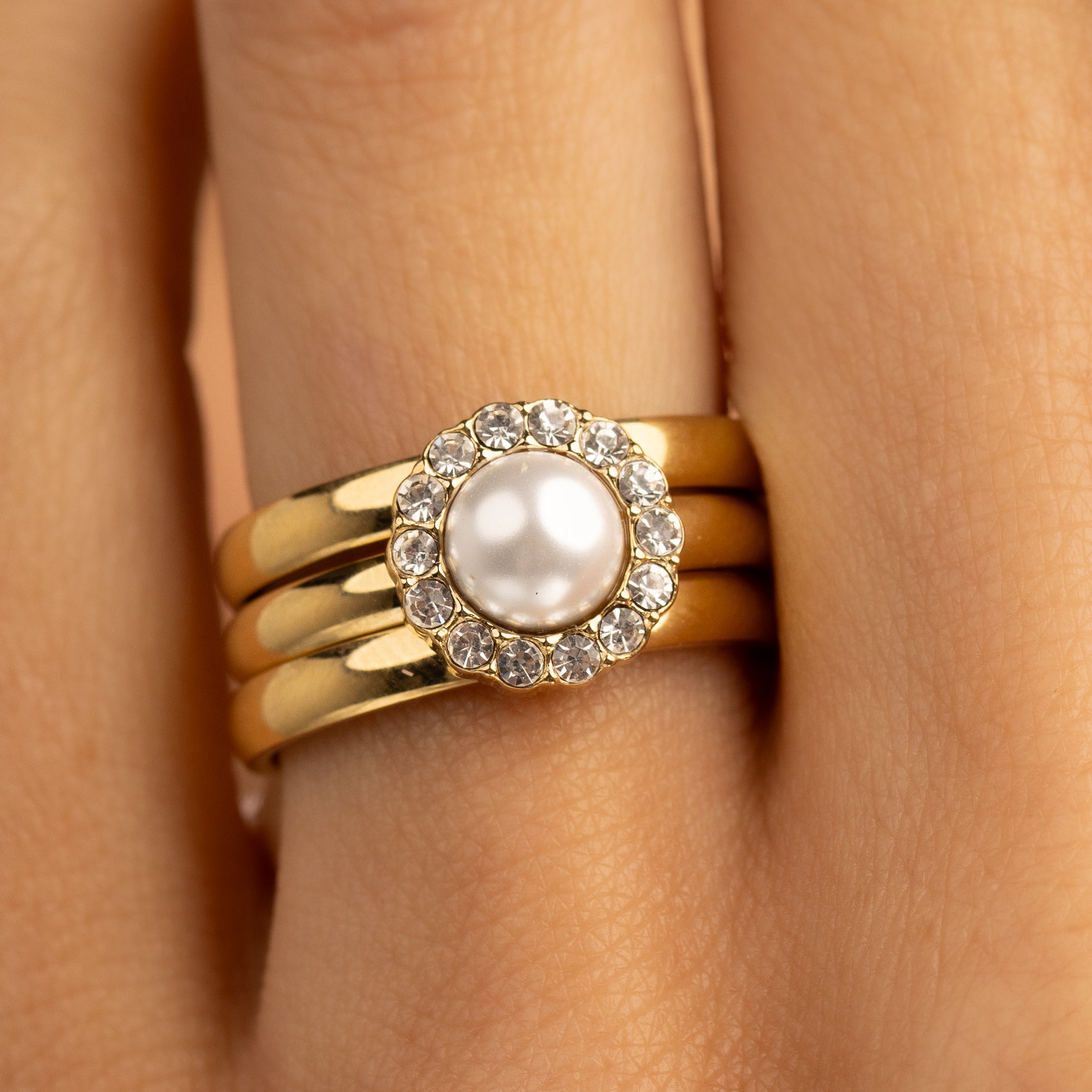 Goldene zeitlose Ringsets