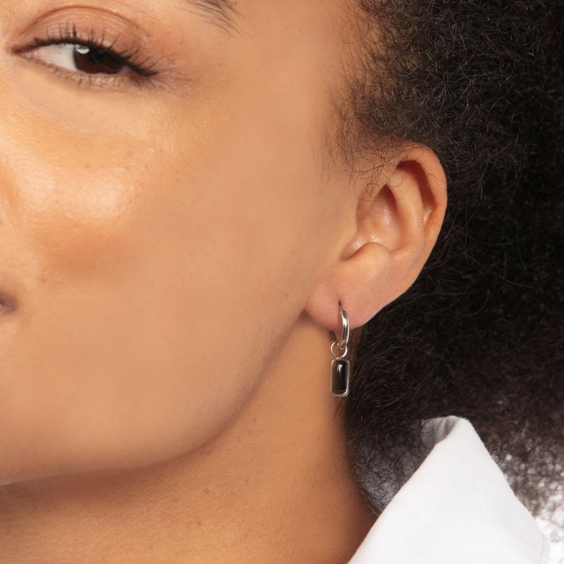 Elegant Silver Earrings with Onyx Pendant