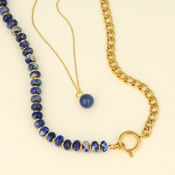 Gouden ketting met Sodalite edelsteen balletje