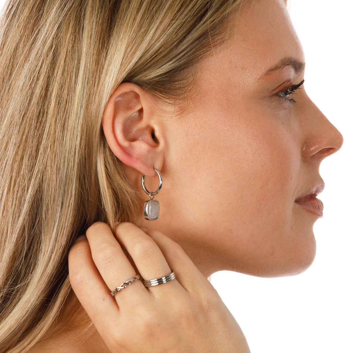 Zilveren Oorring met Grote Rose Quartz Edelsteen