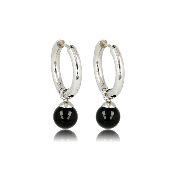 Onyx Elegantie: Zilveren Oorringen met Edelsteen