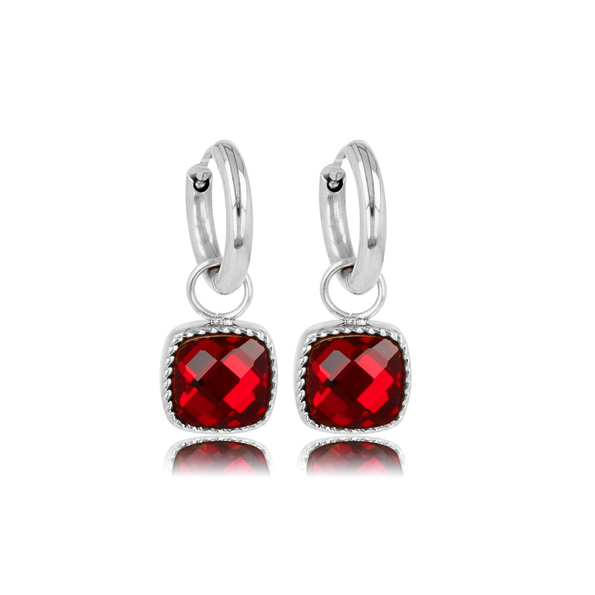 Elegante Zilveren Oorringen met Dieprode Glassteen