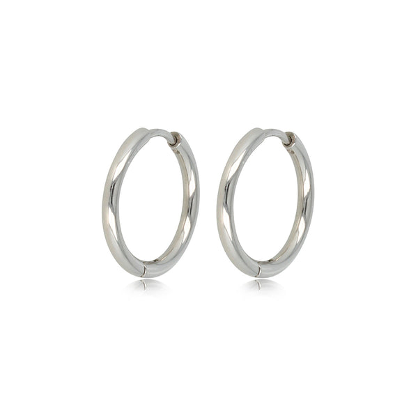 Klassieke gladde zilveren oorring van 16x2 mm