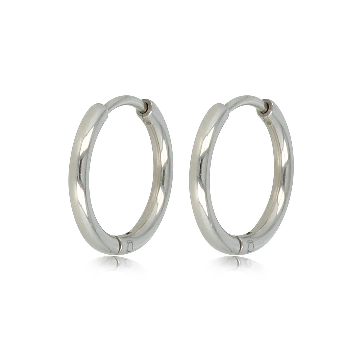 Classic smooth silver earring of 18x2 mm