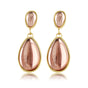 Elegante Gouden Oorbellen met Roze Druppelsteen