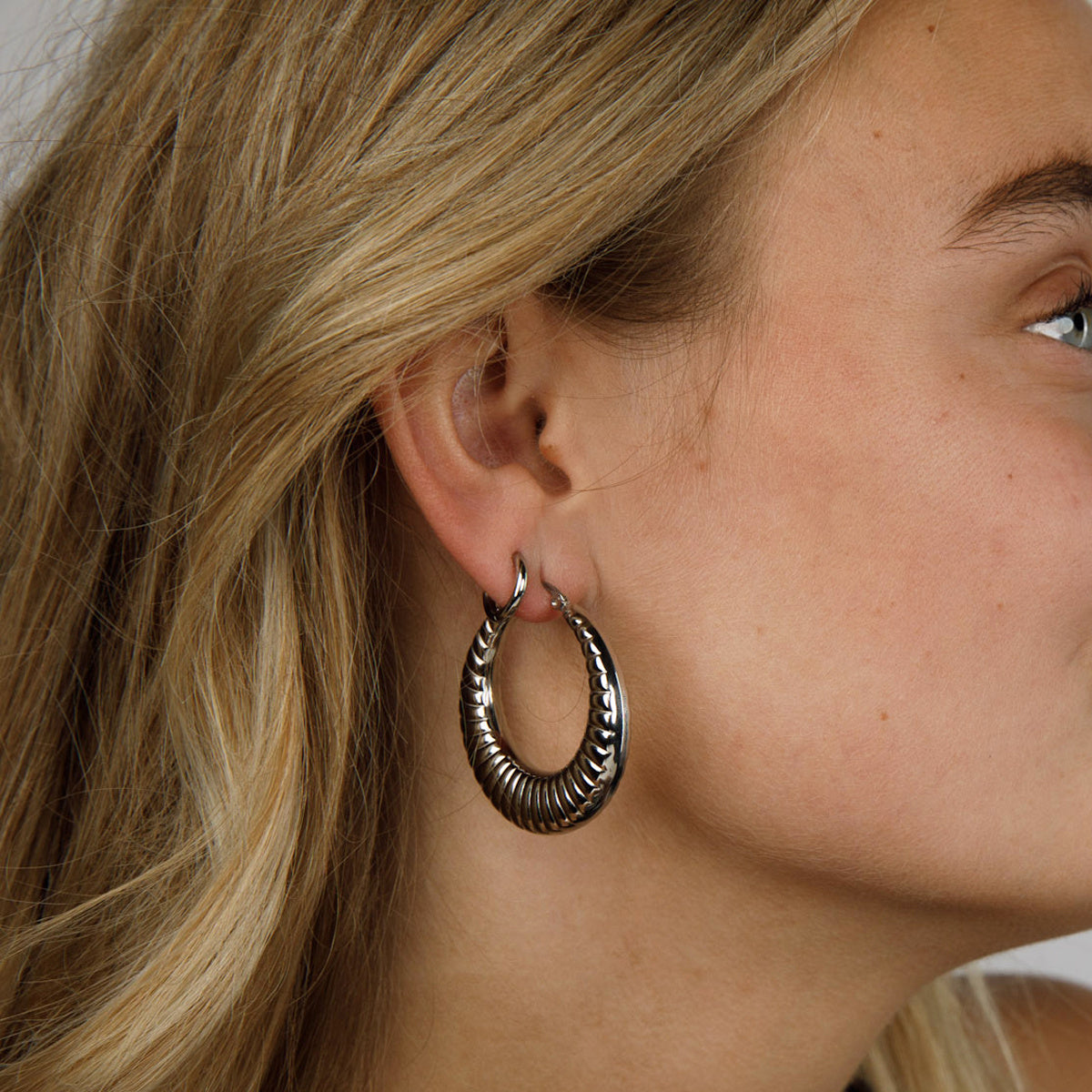 Radiant Silver Statement Earring 45x7 mm