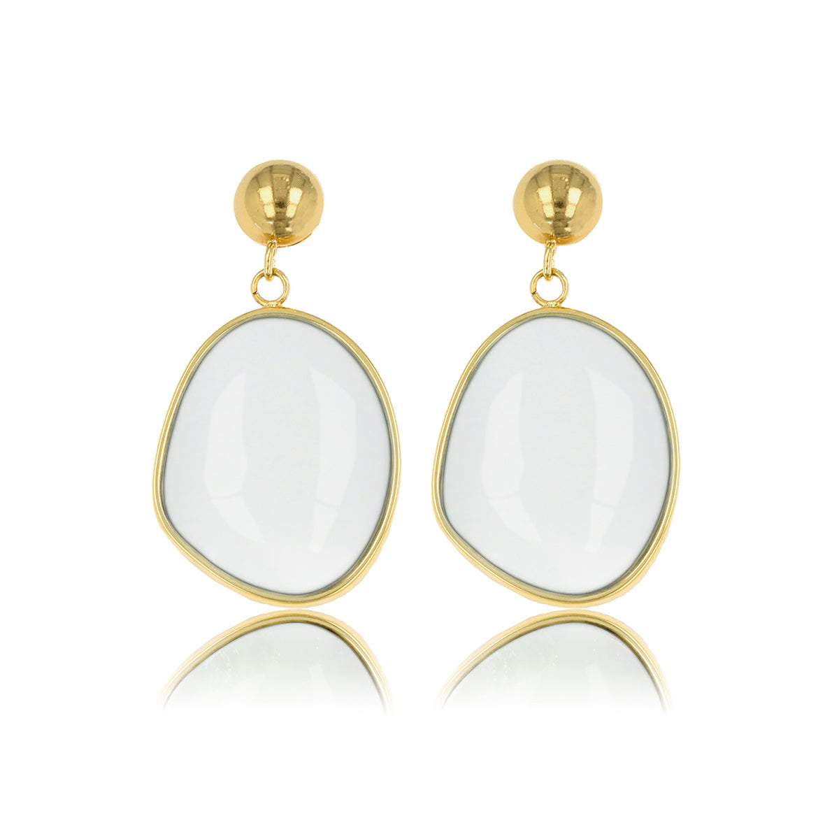 Stralende Gouden Oorbel met White Aventurine Hanger
