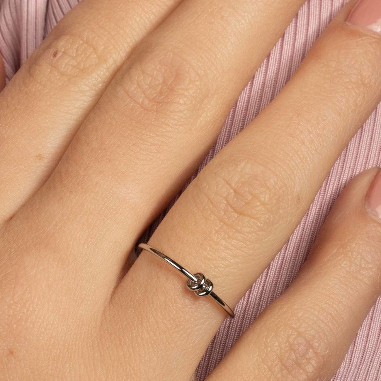 Fijne zilveren aanschuifring - twee ringetjes - hypoallergeen - My Bendel