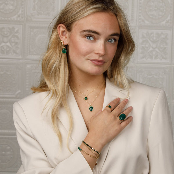 Gouden Oorring met Unieke Green Agate Hanger - My Bendel