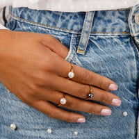 Gouden ring - Grote witte parel - Tijdloze schoonheid - My Bendel