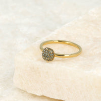 Gouden ring met groene zirkonia - Minimalistisch Stainless steel - My Bendel