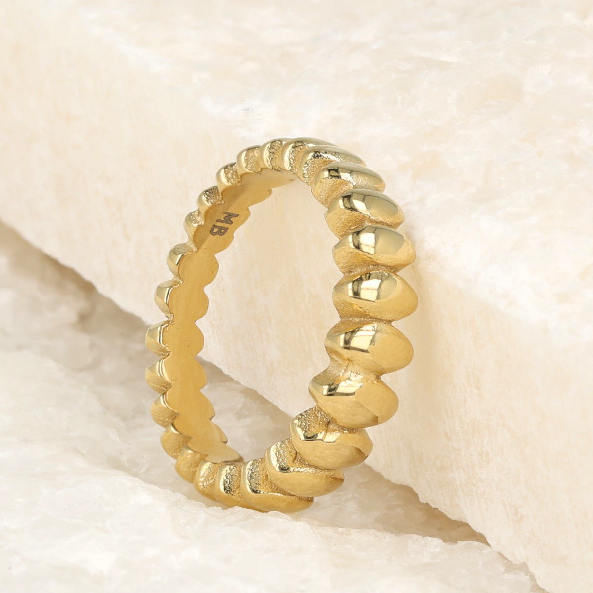 Gouden ring - ovaalvormige details - subtiele elegantie - My Bendel