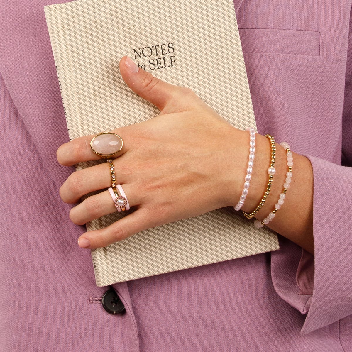 Gouden ring - roze parel - zirkonia steentjes - My Bendel