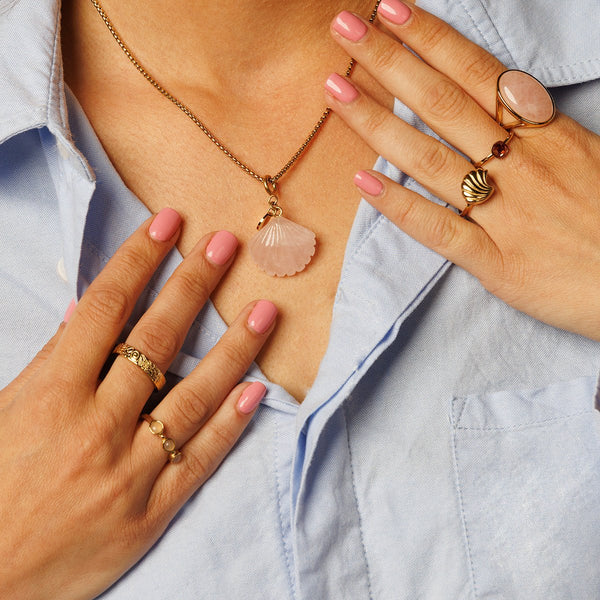 Gouden ring - vierkante donkerroze glassteen - aanschuifbaar - My Bendel