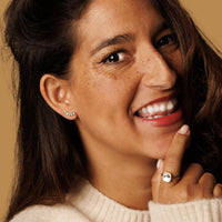 Gouden ring - Witte facet kristal glassteen - My Bendel