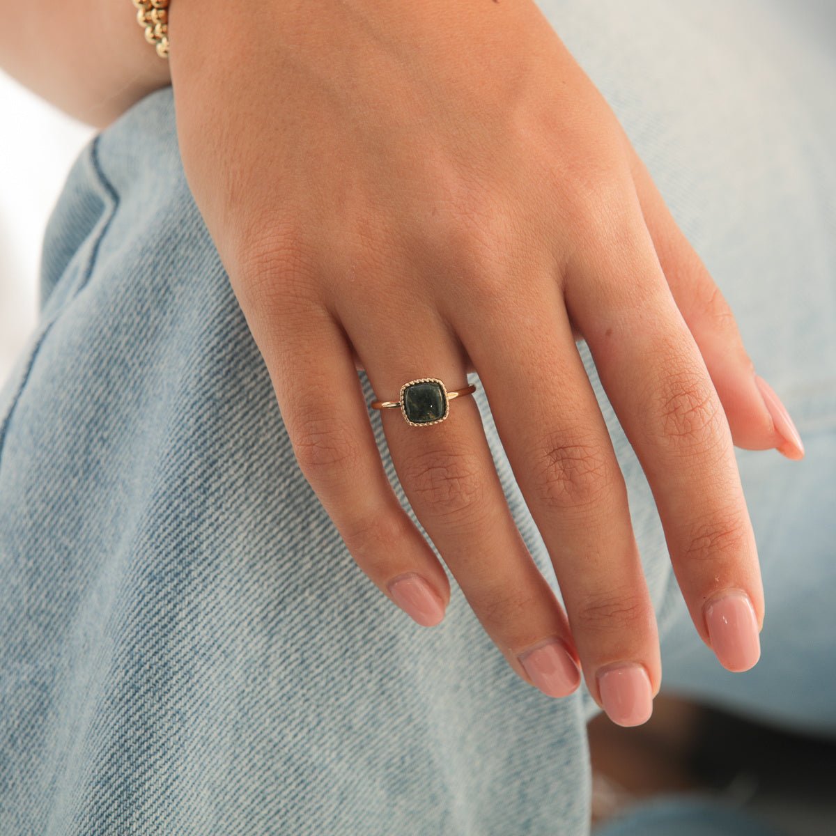 Gouden Zegelring met Donkergroene Moss Agate Edelsteen - My Bendel