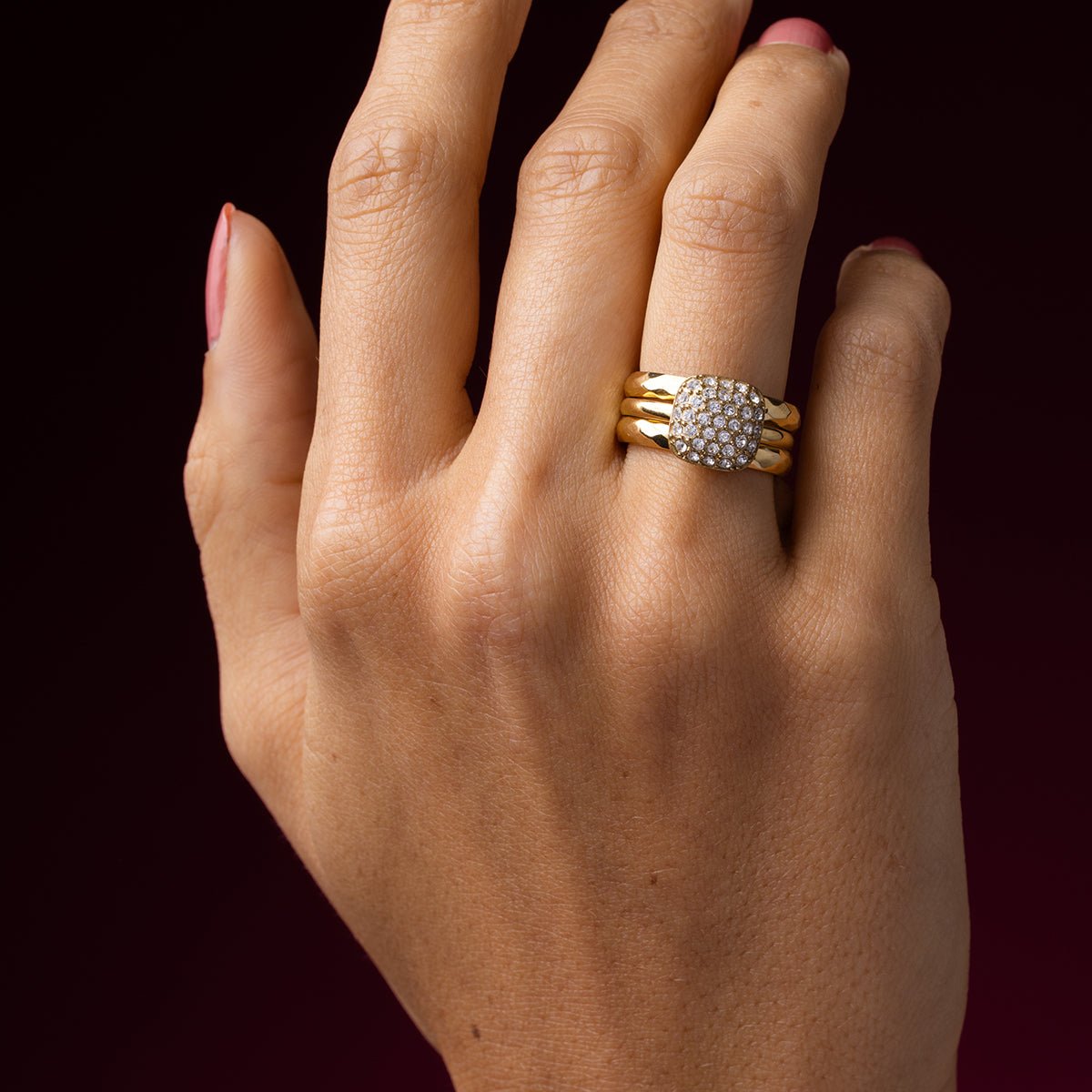 Goudenset ring met zirkonia steentjes - My Bendel - My Bendel