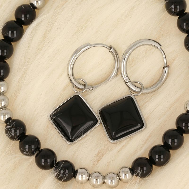 Silver Round Earring with Onyx Diamond Pendant