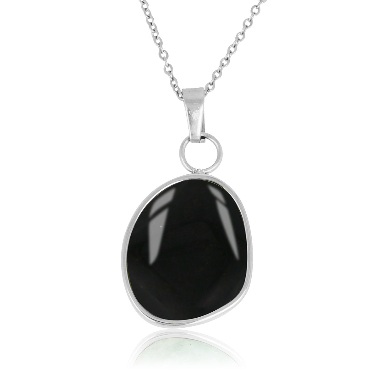 Silberne Kette mit großem rundem Onyx-Anhänger