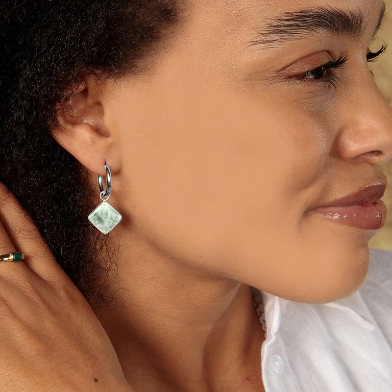 Zilveren Ronde Oorring met Jade Ruiten Hanger