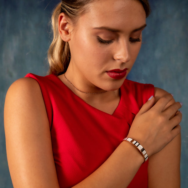 Elegant 10 mm wide rose gold bangle with stunning white epoxy. Durable, hypoallergenic, and colorfast. Perfect for every occasion. # MB1002