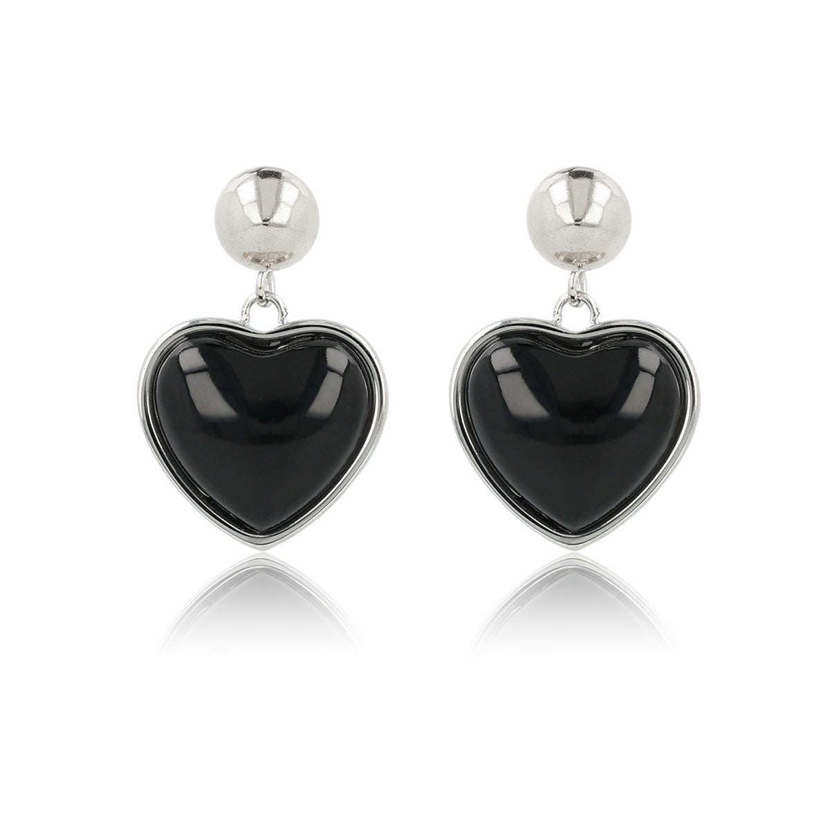 Hartförmige Onyx-Ohrstecker in Silber