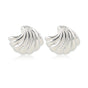 Silberne Ohrschmuck im Muscheldesign