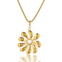 Goldene Kette mit Blumenanhänger und weißer Perle 47cm