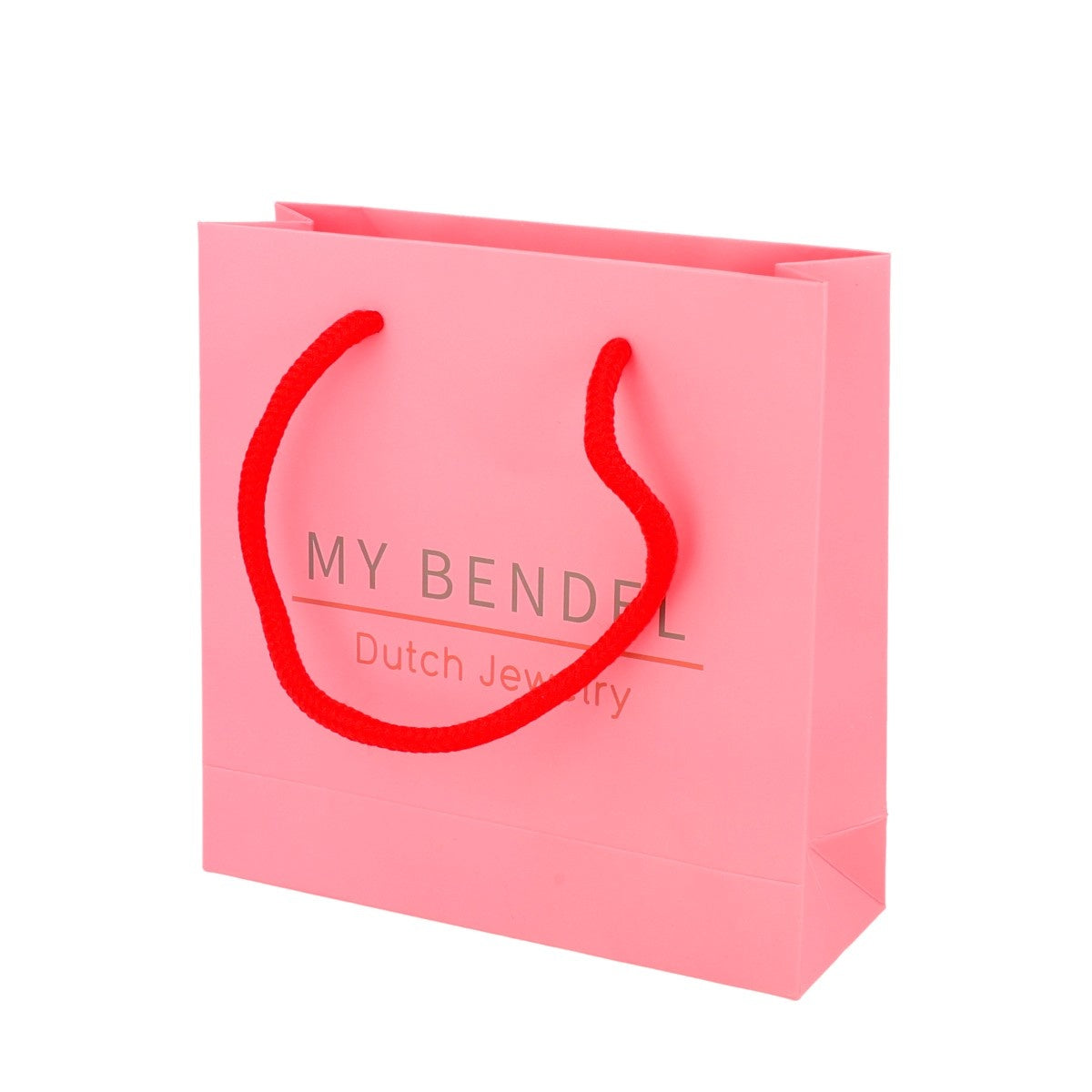 Need a nice package to give away? Use the nice bag from My Bendel!