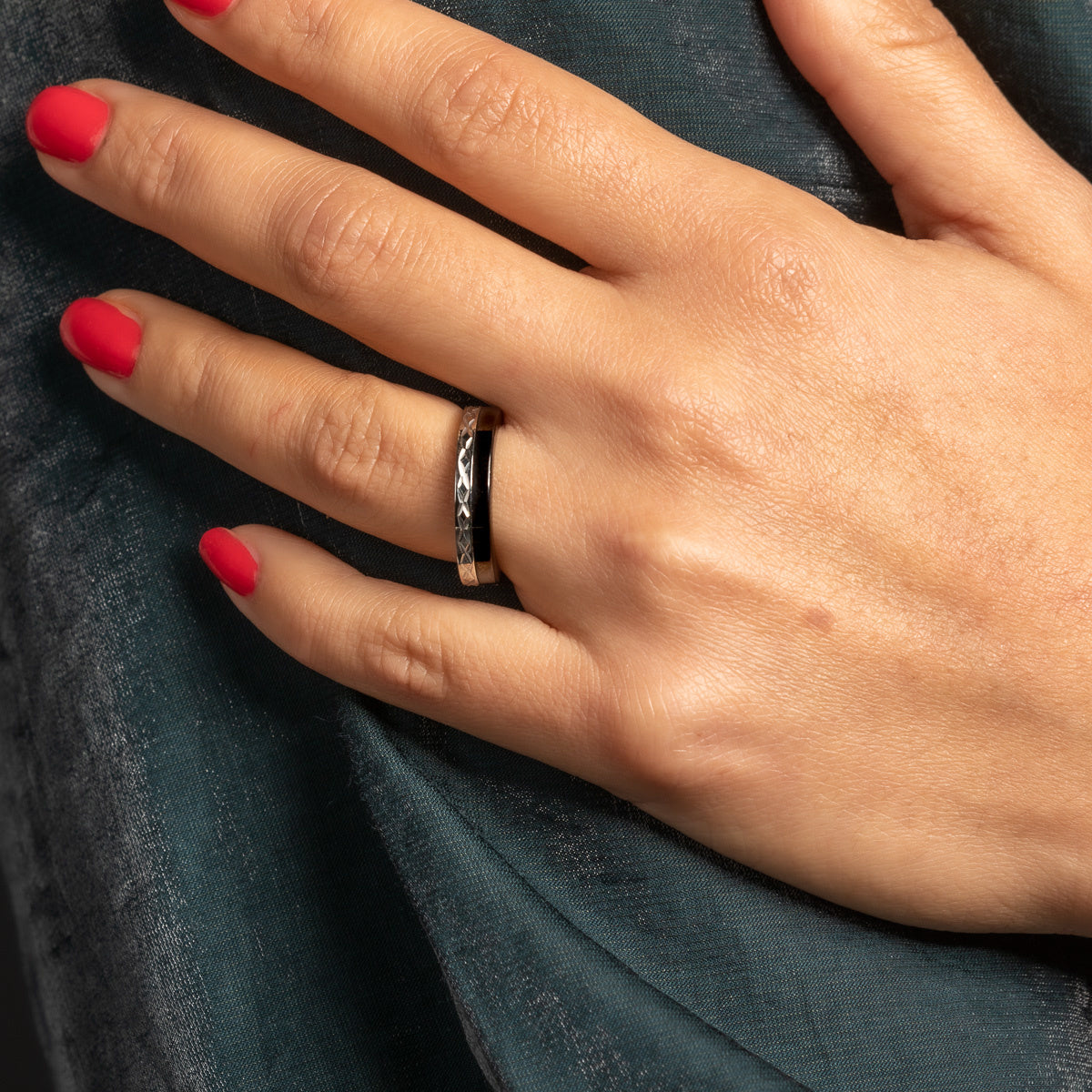 Duo-ring zwart keramiek - zilver kruis motief - dames